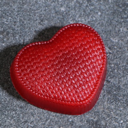 Figure soap "Knitted heart" red 70g-1