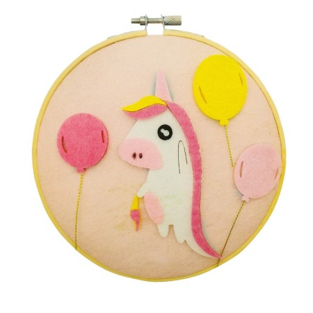 Application from textile details on the hoop "Unicorn with balls"