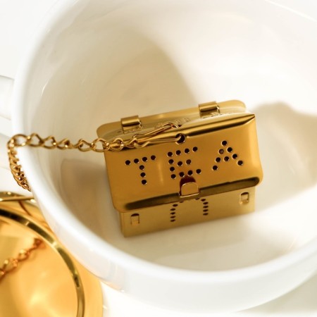 Goldie tea sieve, house, gold color-3