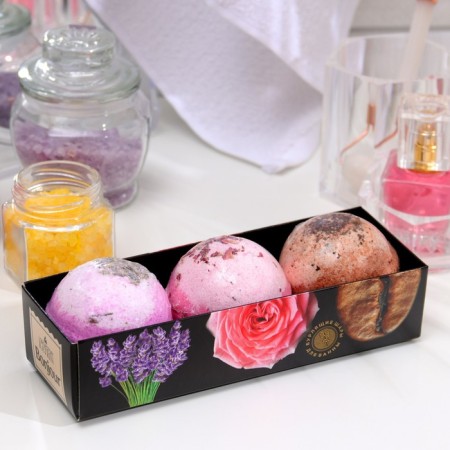 A set of boiling balls Bonjour 3 pcs, coffee, lavender, rose, 360 g-1