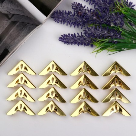 Metal corner "Antique" gold 3.1x3.1x0.7 cm-2