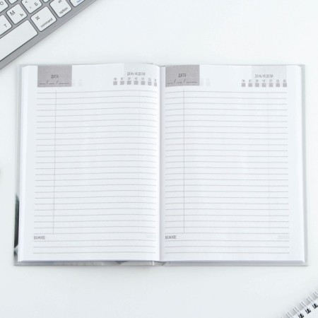 Diary in a solid cover A5, 80 sheets "Dog"-2