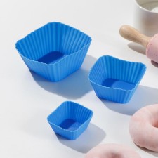 A set of baking forms “Rib. Square ”, silicone, 3 pcs, 9 × 4 cm, 7 × 3.5 cm, 5 × 2.5 cm, blue color