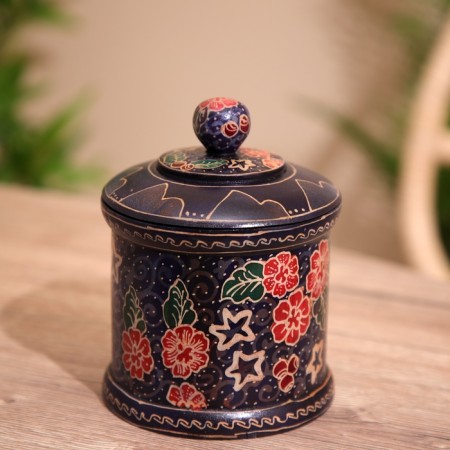 Jars with a wooden lid, batik 12x12x15 cm-3