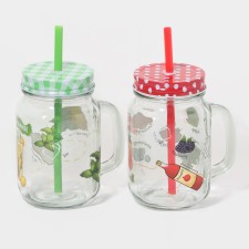 A set of cans of glass shares 