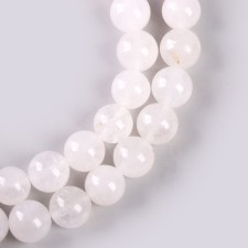 Beads made of natural stone 