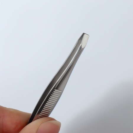 Pinzet "Premium" straight, narrow, 9 cm, on the blister, silver color-4