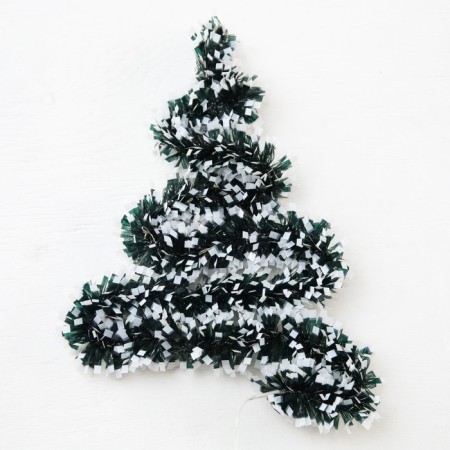 Girlyanda "Mishura" 1 m Rosa, IP20, green and white thread, 22 LED, 6 layers, D = 5 cm, glow white, CR2032X2-1