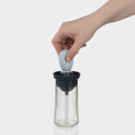 Green oil capacity, with a dispenser, 200 ml, color mix-5