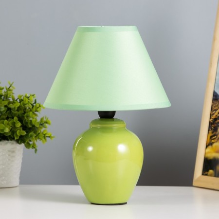 Highway lamp "Azalia", 220V, green Risalux