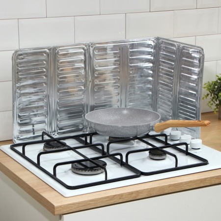 Protective coating for installation on a gas stove, 84 × 32.5 cm