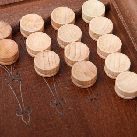 Carved backgammon "eastern", from an array of Buk, Patina 35 x 45 cm-3