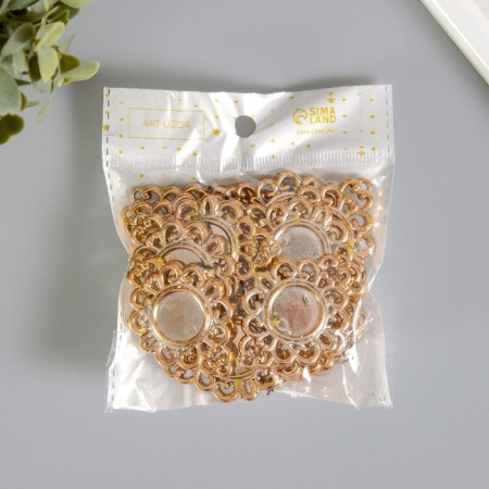 Decor for creativity Plastic base "Circle in openwork" gold d = 1.6 cm 5x3.5x0.2 cm-3