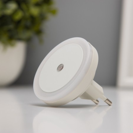 The spine "Circle" LED reacts to the darkness, white 6.5x6.5x5 cm Risalux-2
