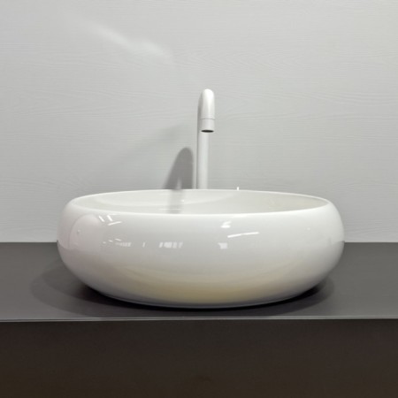 Comforty 114 liner shell, round, white color-1
