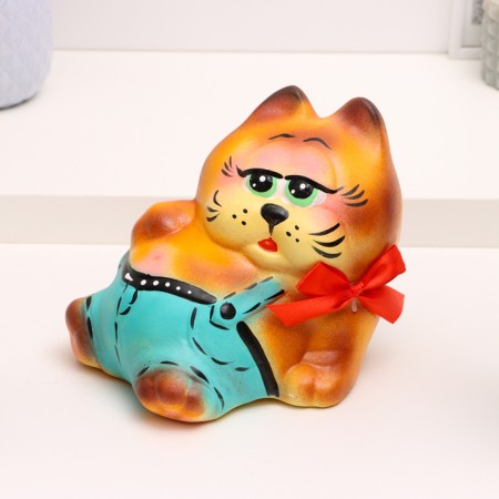 Pig a piggy bank "lying cat" Red-1