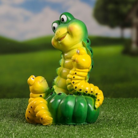 Garden Figure "Family of Cusenits" 24cm-1
