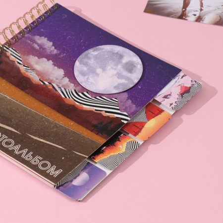 Photo album on spirals 20 sheets "Retrofuturism" volumetric element + 4 tabs 24x24 cm-1