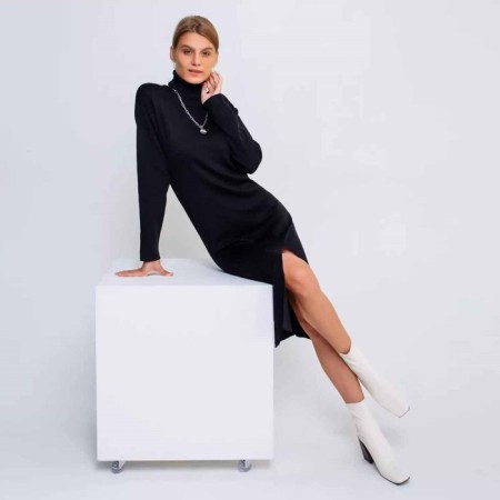 Women's dress, black color, size 48-50 (One size)-1