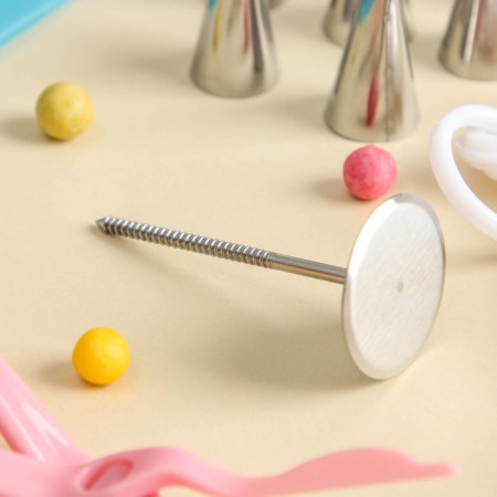 Set of confectionery “norm”, 13 objects: forceps, 8 nozzles, confectionery bag, adapter, measuring spoons, confectionery nail-7