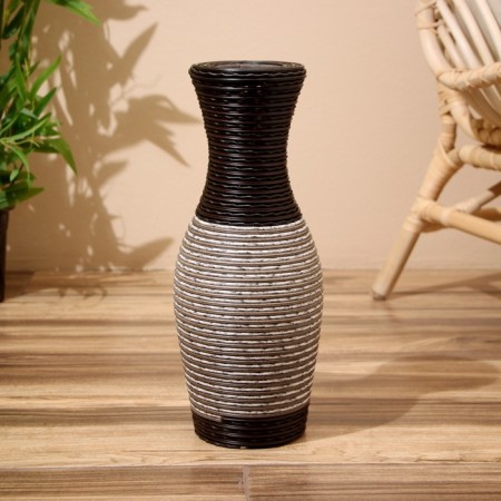 Vase wicker, floor 16x16x40 cm (+/- 2 cm)