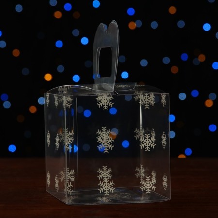 New Year. Box gift New Year's folding PVC "Snowflakes" 11 x 11 x 11 cm.-1