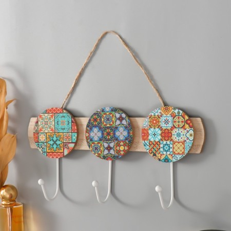 Decorative wood hooks "Bright patterns" 30x14.5x5 cm-1