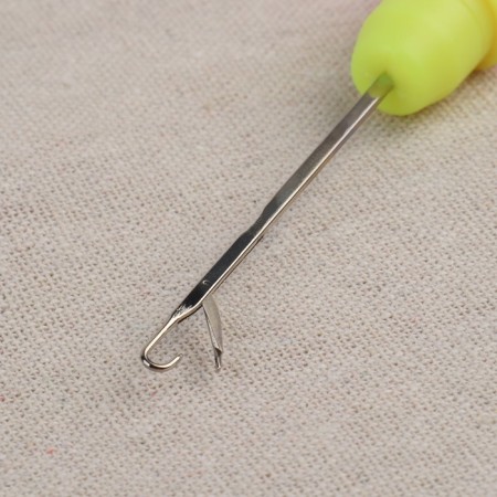 Needle for raising loops, with a cap, 14 cm, d = 0.8 mm, pink/yellow color-1