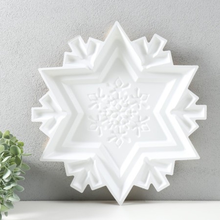 Figure "Snowflake" Small gold, half, 38x36 cm-3