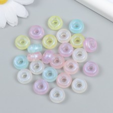 Plastic beads 