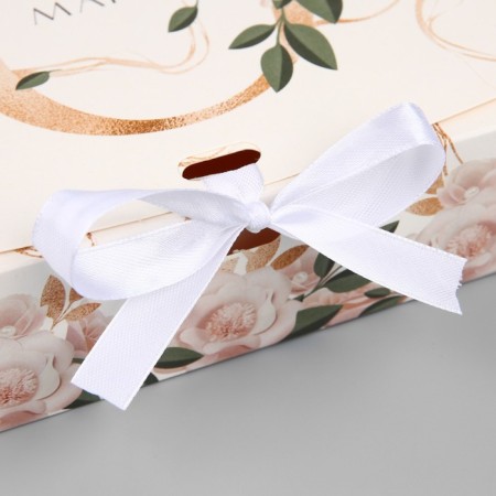 Gift folding box, packaging, “March 8, gold”, 20 x 18 x 5 cm, without tape-2