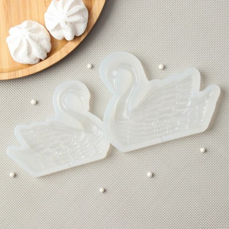 Silicone Mold for candy and chocolate "Swans", h = 8 cm, h = 9 cm, the color is transparent-1