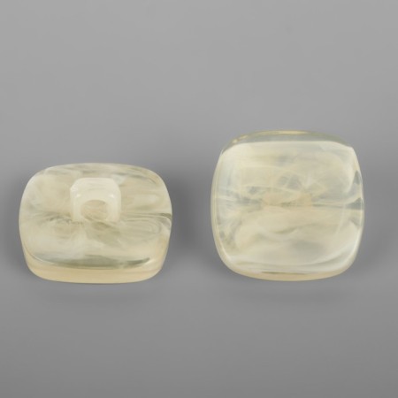 A set of buttons on the leg "Square", 22 × 22 mm, 5 pcs, the color is light-beam-1