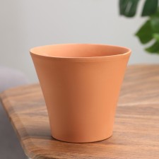 Flower pot 
