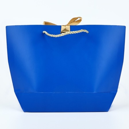 Gift Package "Well -being in the New Year", 19 x 20 x 9 cm, New Year-3