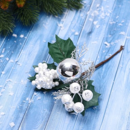 Decor "Winter Dreams" Berries precious stones ball, 16 cm