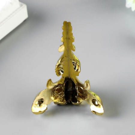 Corner (leg) for the casket "curly" 6.2x4 cm S-023-1