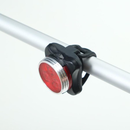 Lanter Bicycle front battery, waterproof, 3 diodes, 4 modes