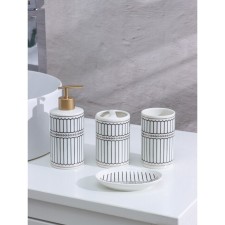 A set of accessories for the bathroom 