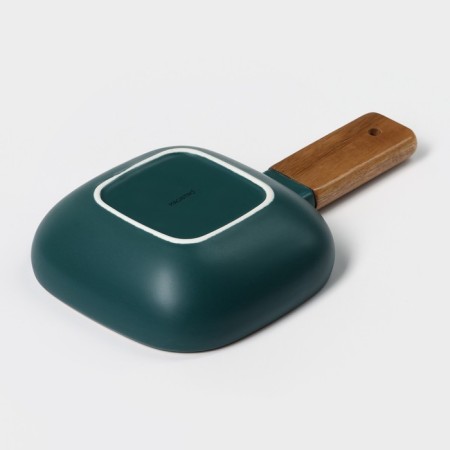 Porcelain dish for serving with a wooden handle Magistro, 15 × 15 cm, green color-5