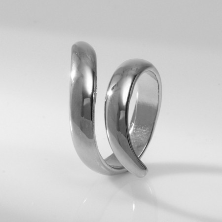 Ring metal "Trend" curl, silver color, size 17-2