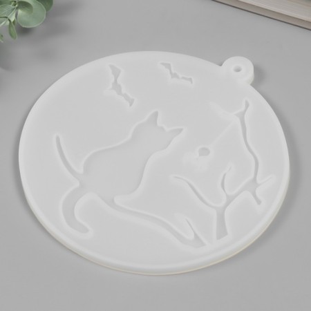 Mold Silicon "Cat on a branch with a spider" 18.2x17.8x0.8 cm-1