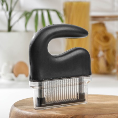TELDERIPER for NILLA meat, with a pen-1