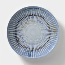 Porcelain plate 