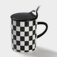 Ceramic mug with a spoon 