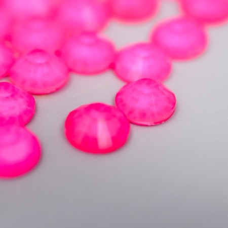 Decor for creativity "Fluorescent rhinestones. Bright pink" set of 60 pcs SS20 - 4.6 mm-1