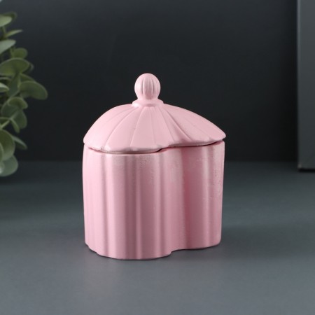 Casket with a lid - the candlestick "relief heart" 10x8x8cm, pink-4