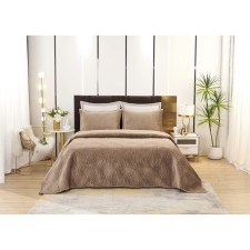 The bedspread and pillowcase 