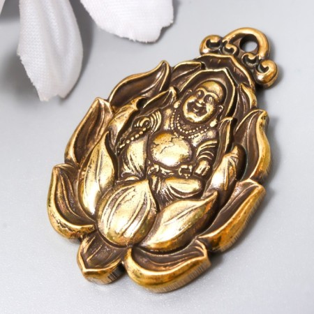 Souvenir brass "Hotty on the lotus" 3.8x2.5 cm-2