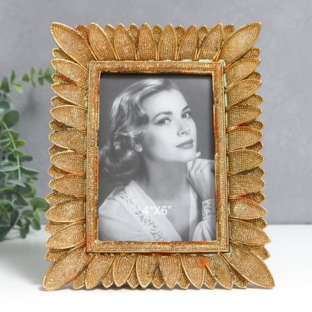Photo frame Polystone 10x15 cm "petals" gold 17.5x22 cm